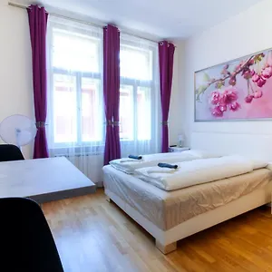Bouquet Apartament Praga